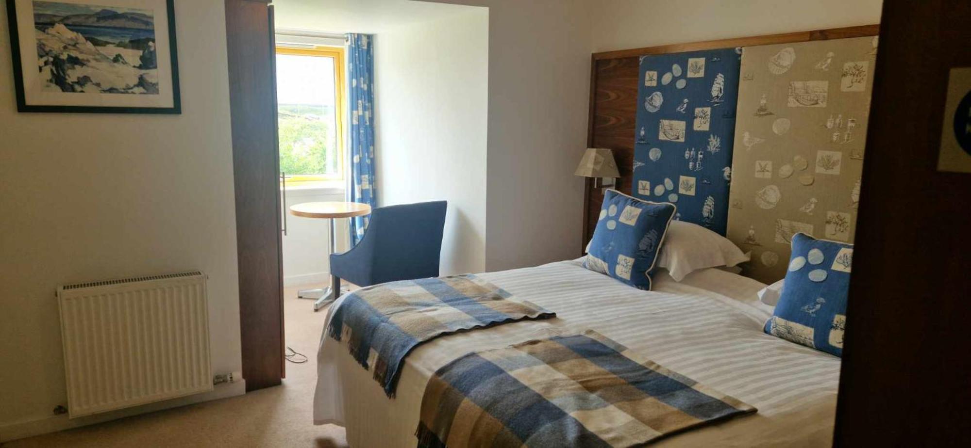 Hamersay Hotel Lochmaddy Esterno foto